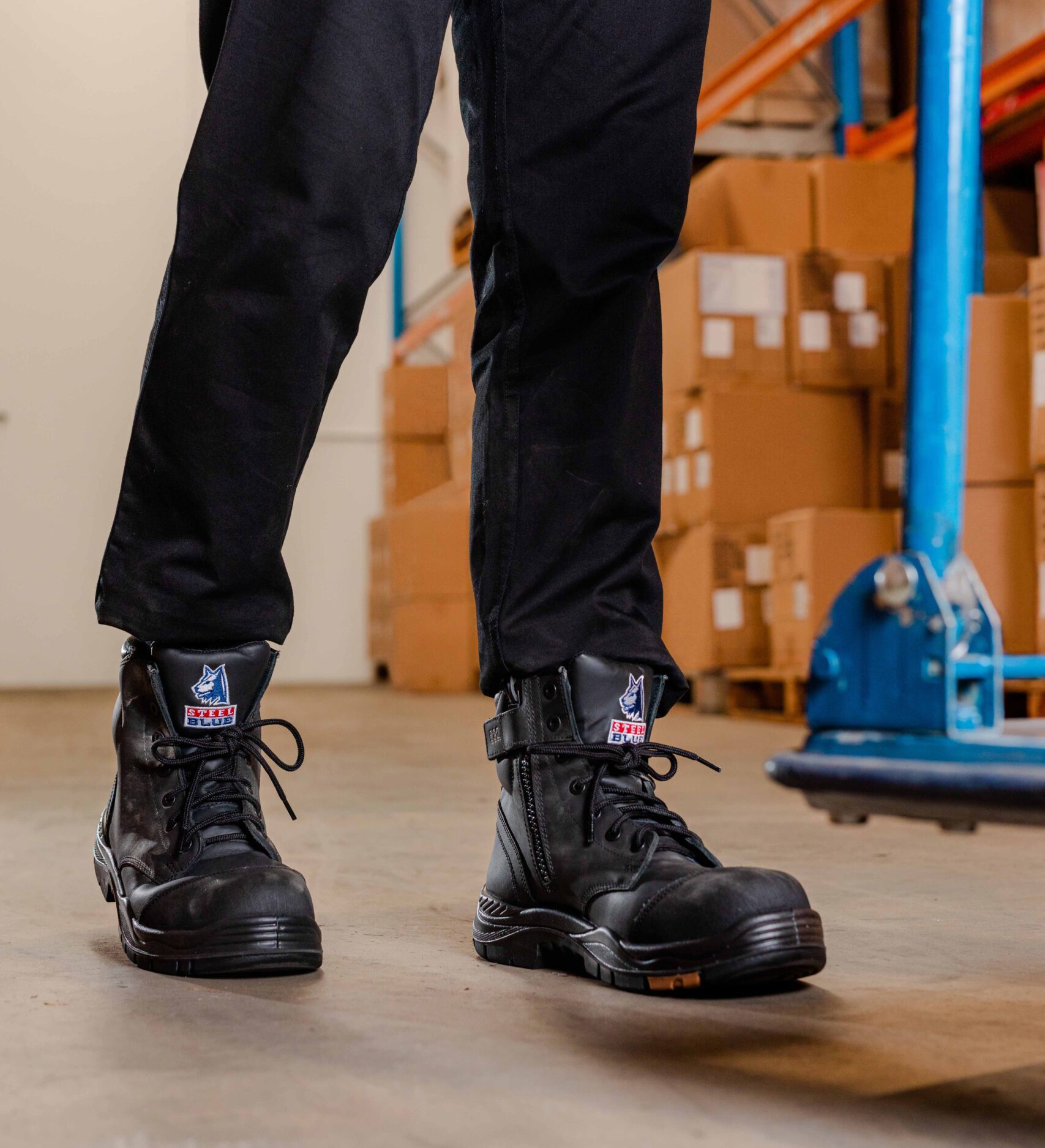 Composite toe protection: Your guide for choosing airport-friendly work boots